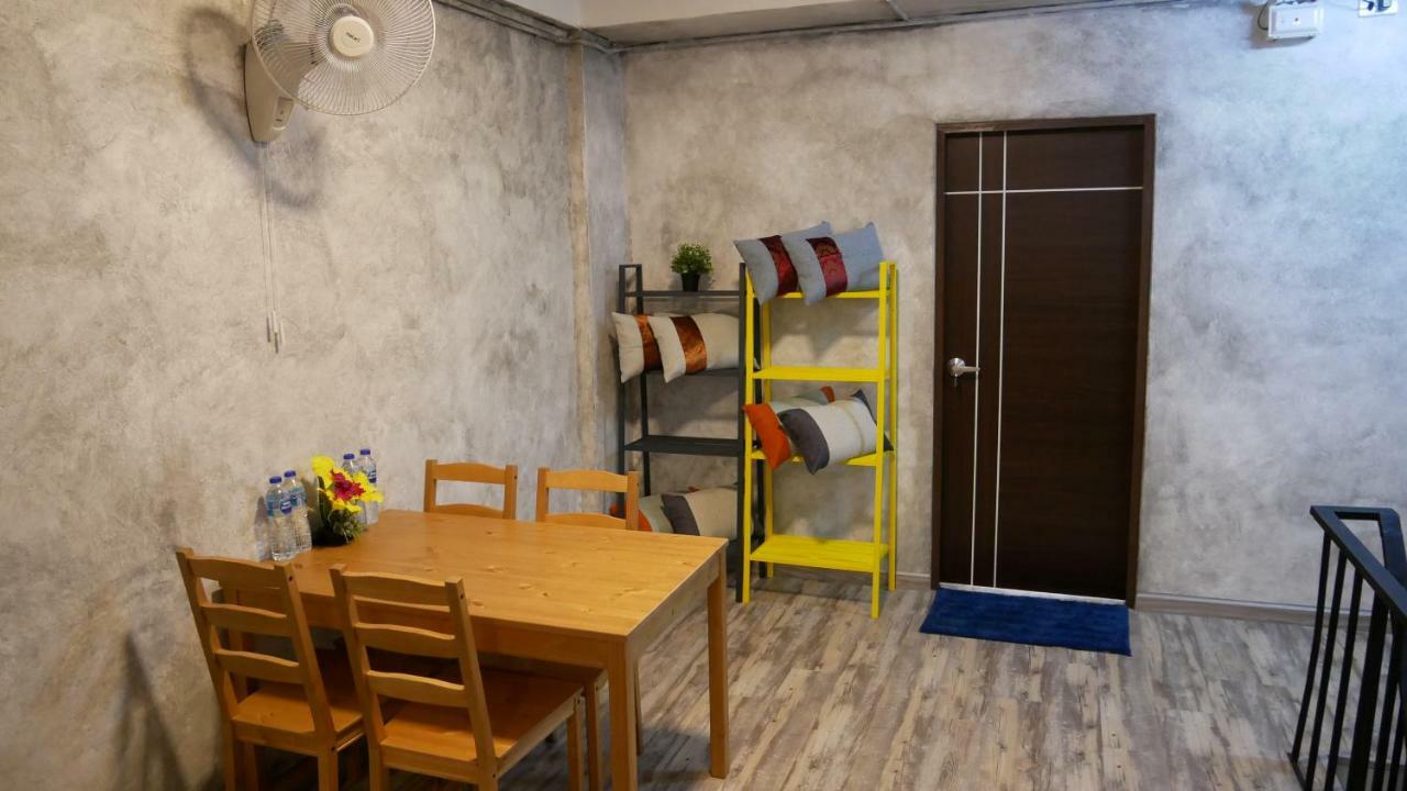Np House Pratunam Bangkok Ngoại thất bức ảnh